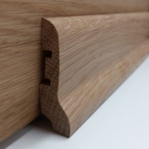 Põrandaliist e. sokliliist tamm, PL-9