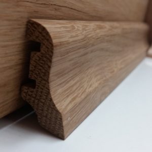 Põrandaliist e. sokliliist tamm, PL-7